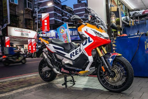 Honda X-ADV фото