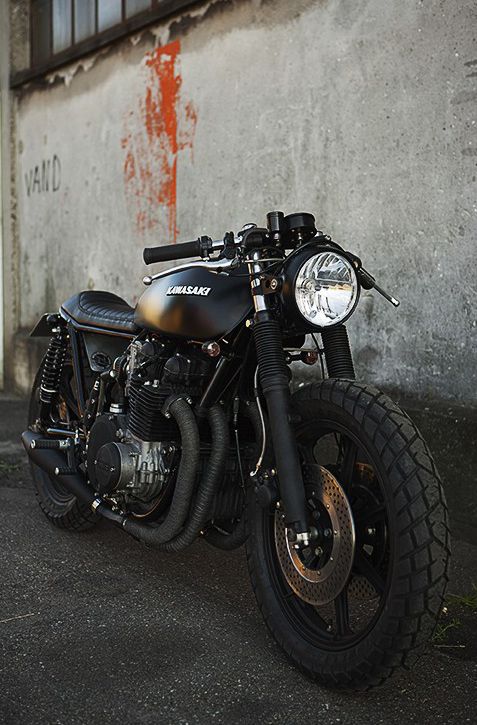 Фото Kawasaki W800 Cafe Raicer